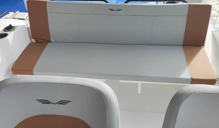 Beneteau Flyer 7 SUNdeck