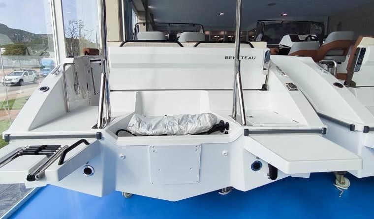 Beneteau Flyer 7 SUNdeck