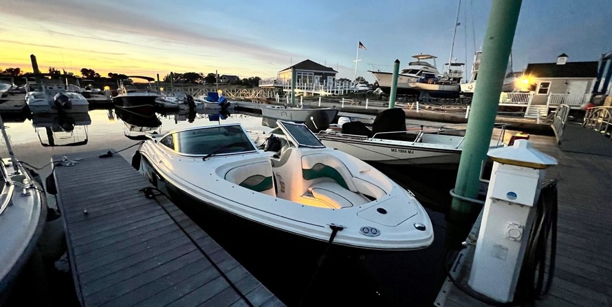 Sea ray 200 select