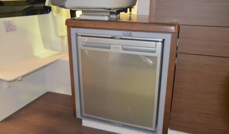 Jeanneau Merry Fisher 895