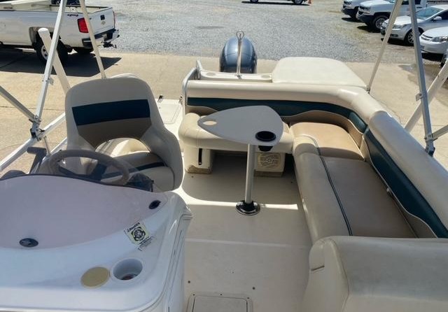 Hurricane fundeck 232