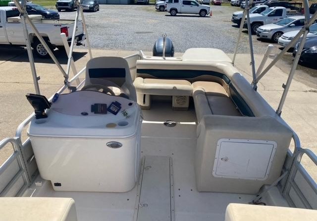 Hurricane fundeck 232