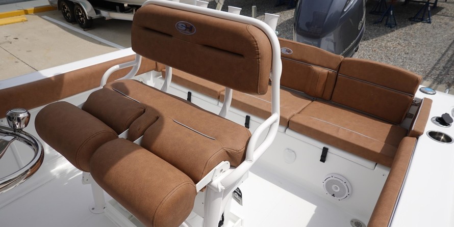 Sea Ray hunt ultra 211