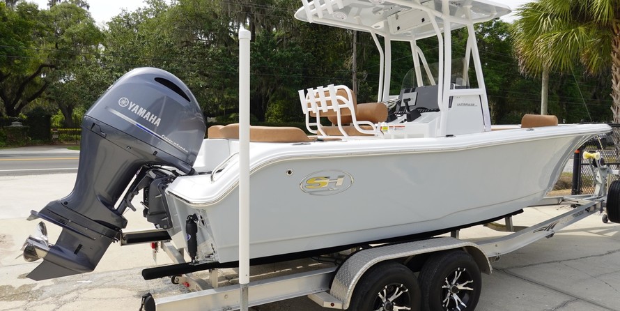 Sea Ray hunt ultra 211