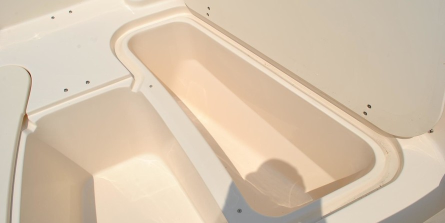 Grady-White Freedom 205