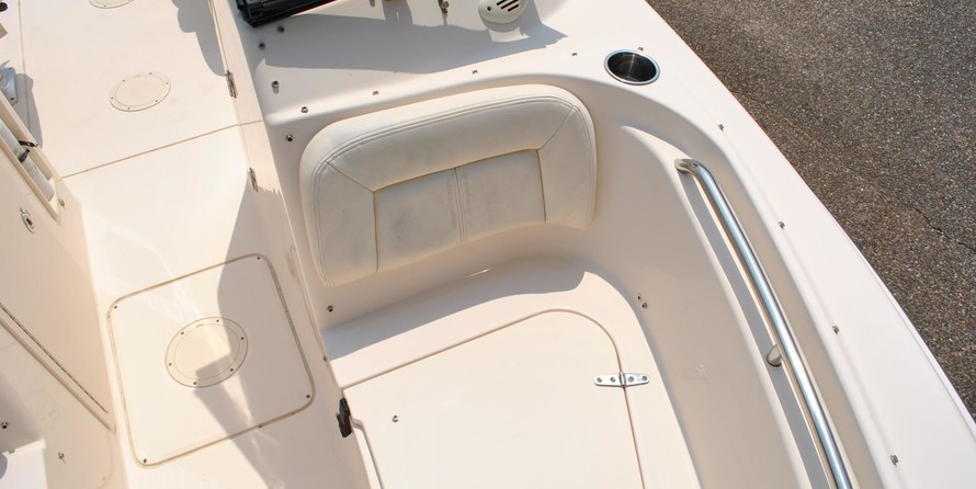 Grady-White Freedom 205