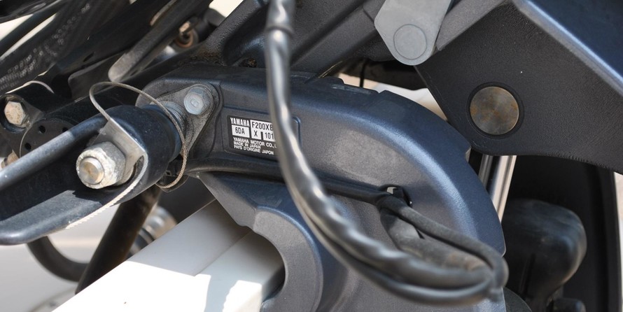 Grady-White Freedom 205