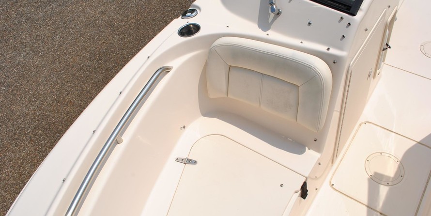 Grady-White Freedom 205