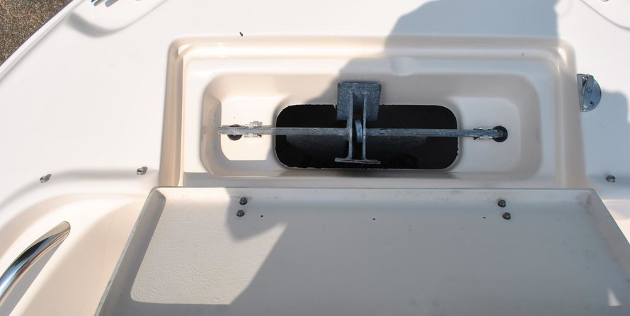 Grady-White Freedom 205