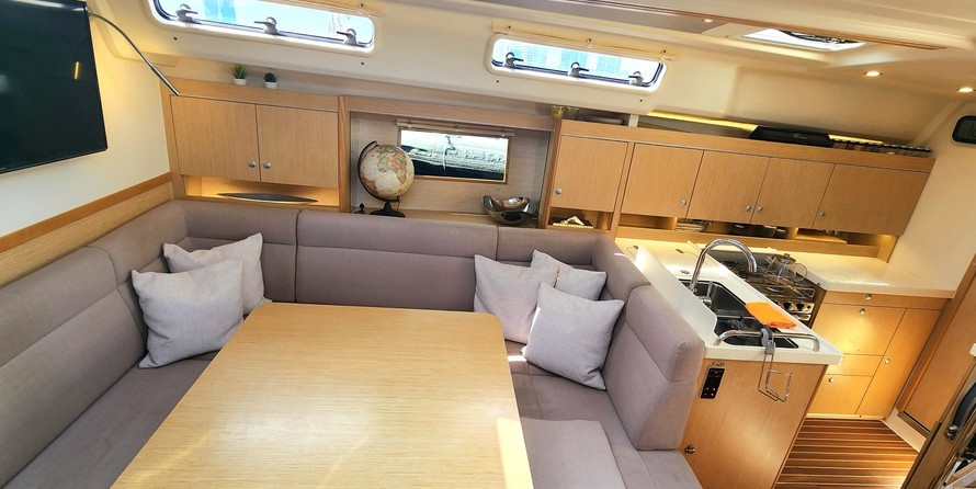 Hanse 455