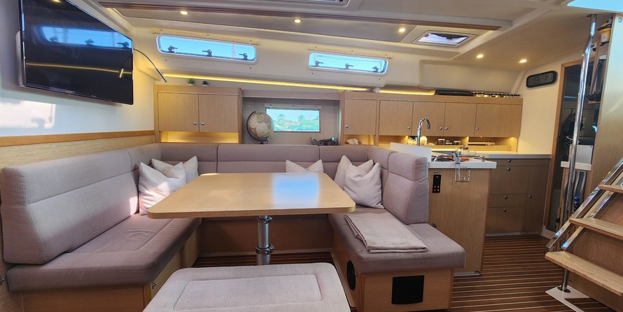 Hanse 455