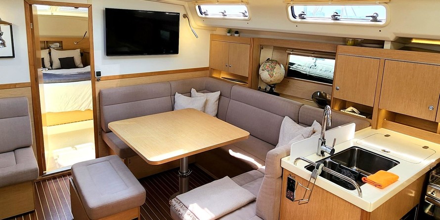 Hanse 455