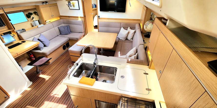 Hanse 455
