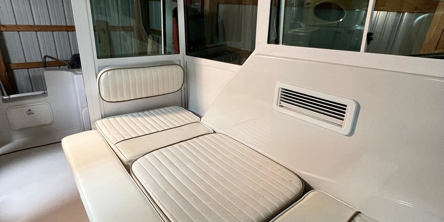 Glacier bay isle runner blue hull 2670