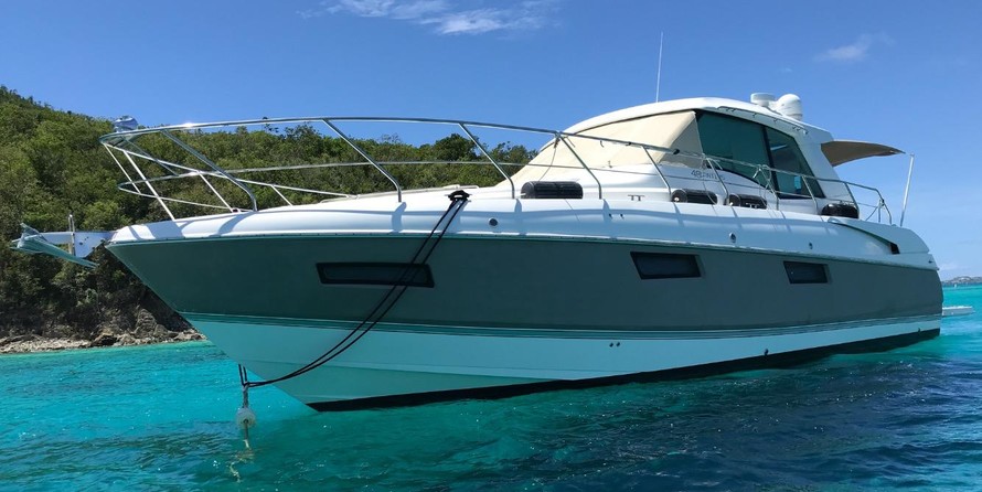 Cruisers Yachts 48 Cantius