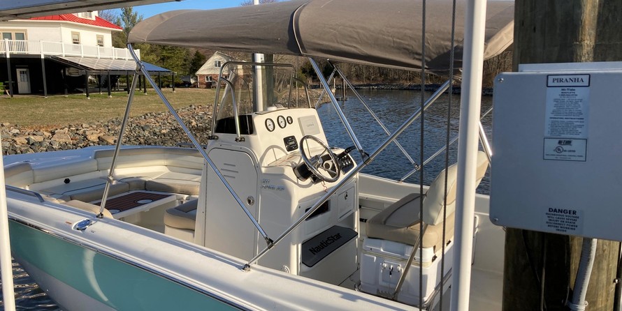 Nauticstar 211