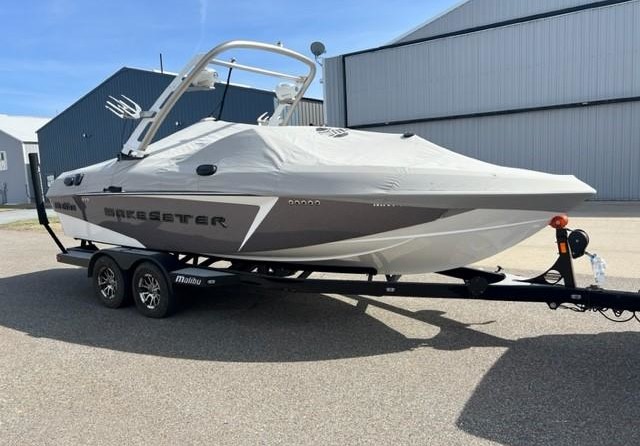 Malibu Wakesetter 22 VLX
