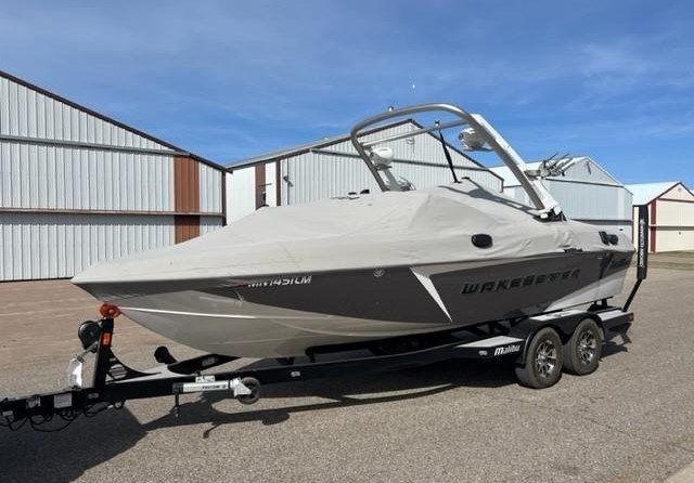 Malibu Wakesetter 22 VLX