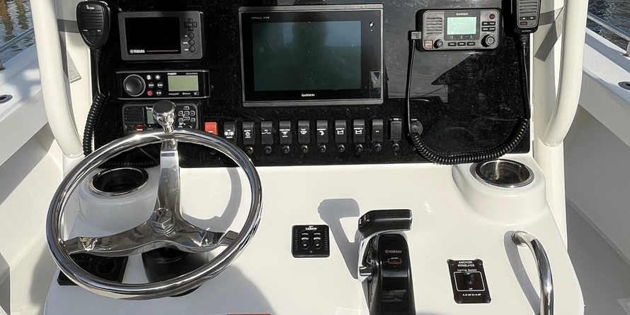 Parker 2501 Center Console