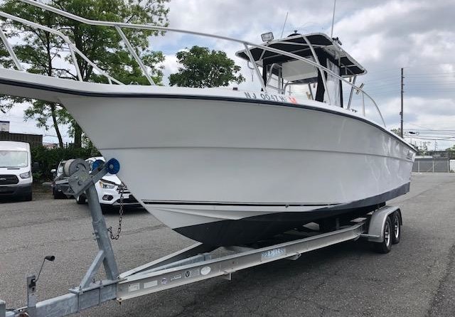 Angler Pro Boats 2900 center console