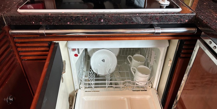 Fairline 58 Squadron