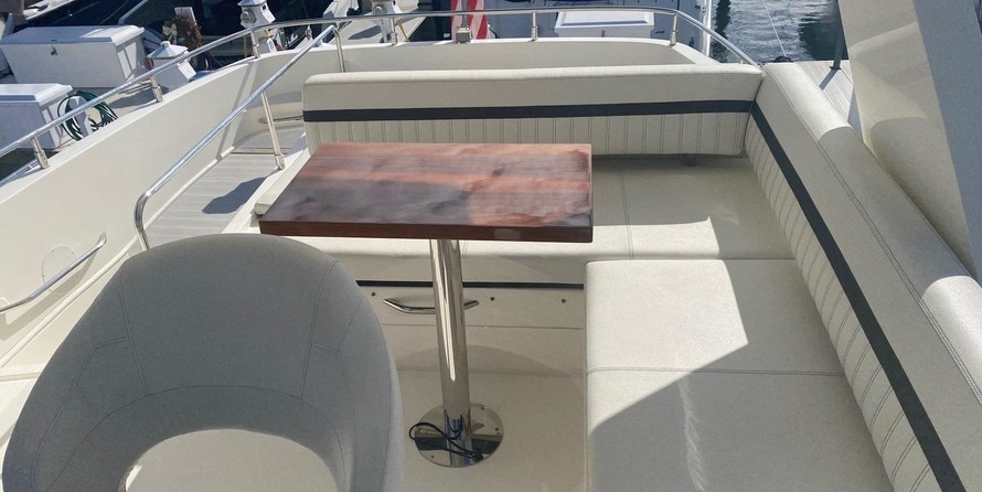 Carver C40 Command Bridge