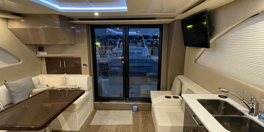 Carver C40 Command Bridge