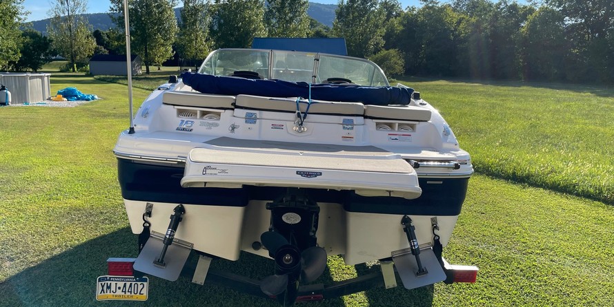 Chaparral 18 Ski&Fish H2O