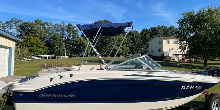 Chaparral 18 Ski&Fish H2O