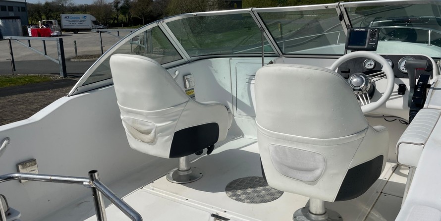 Boston Whaler 170 Dauntless