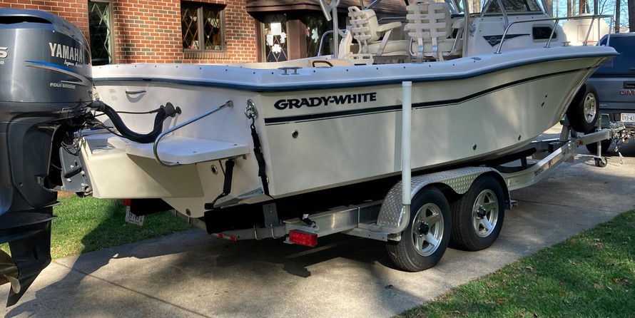 Grady-White Seafarer 228
