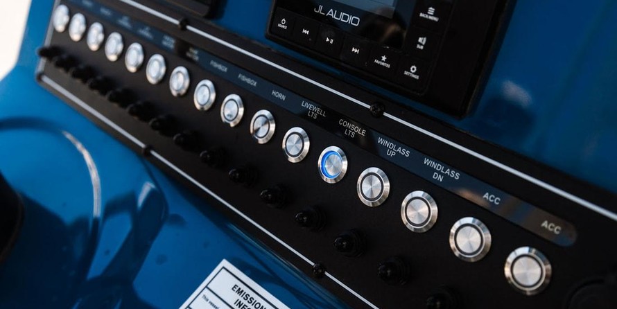 Tidewater 216 adventure