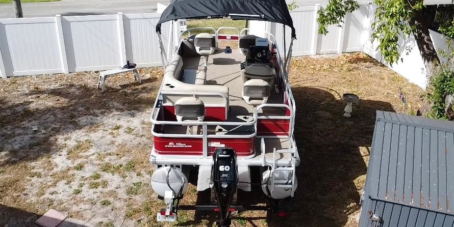 Sun Tracker Bass Buggy 18 DLX