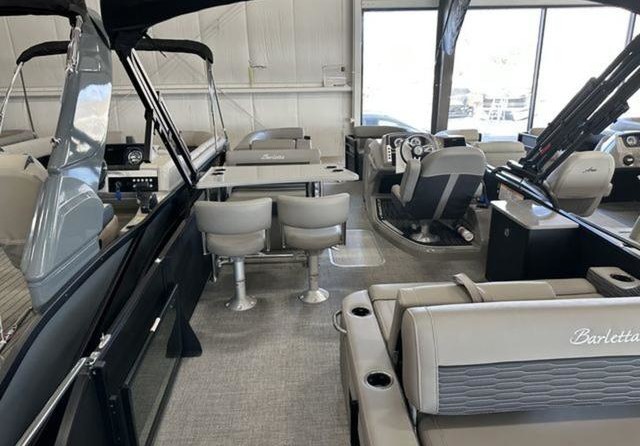 60 x 16 tri-toon passenger vessel