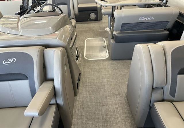 60 x 16 tri-toon passenger vessel