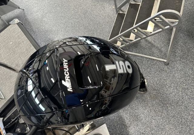 60 x 16 tri-toon passenger vessel