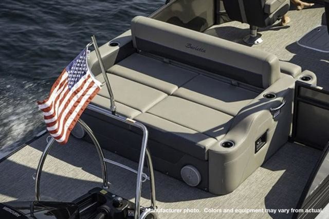 60 x 16 tri-toon passenger vessel