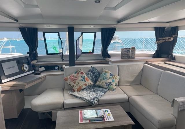 Fountaine Pajot Astréa 42