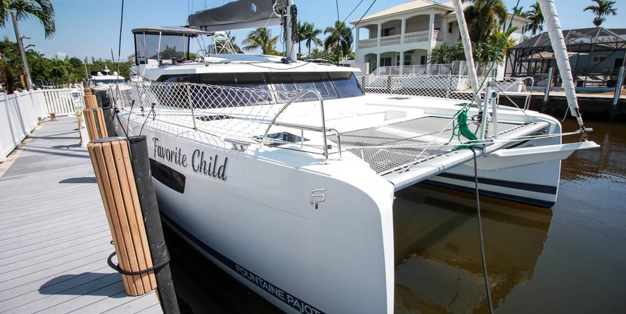 Fountaine Pajot Astréa 42
