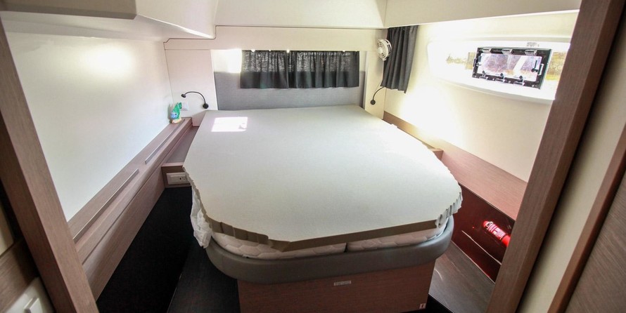 Fountaine Pajot Astréa 42