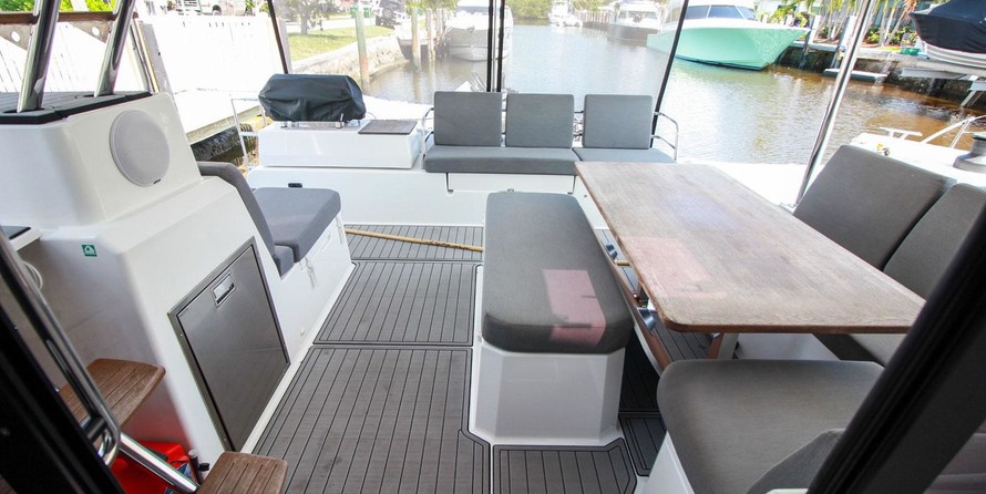 Fountaine Pajot Astréa 42