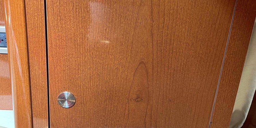 Sea Ray 330 Sundancer