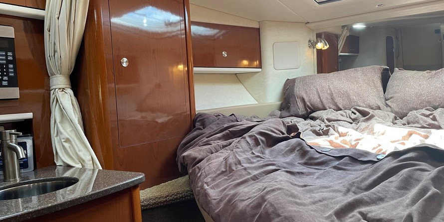 Sea Ray 330 Sundancer