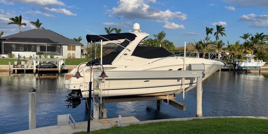 Sea Ray 330 Sundancer