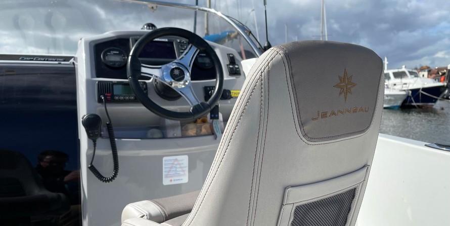 Jeanneau Cap Camarat 5.5 WA