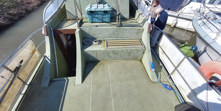 Van de stadt custom 32 steel yacht