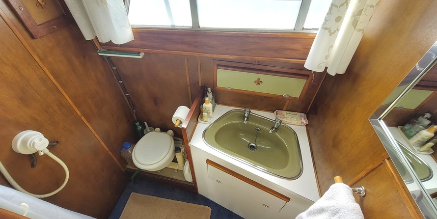 Van de stadt custom 32 steel yacht