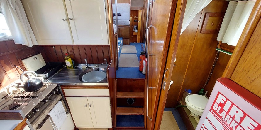 Van de stadt custom 32 steel yacht