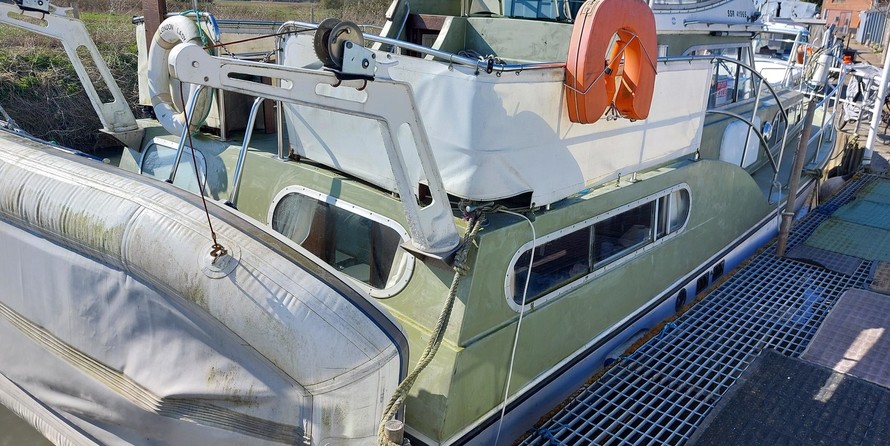 Van de stadt custom 32 steel yacht