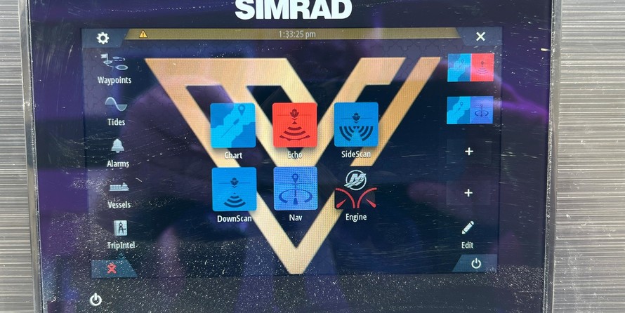 60 x 16 tri-toon passenger vessel